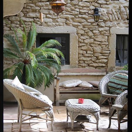 Отель Le Patio Гриньян Экстерьер фото